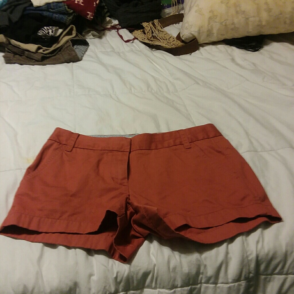 Shorts - Picture 2 of 3